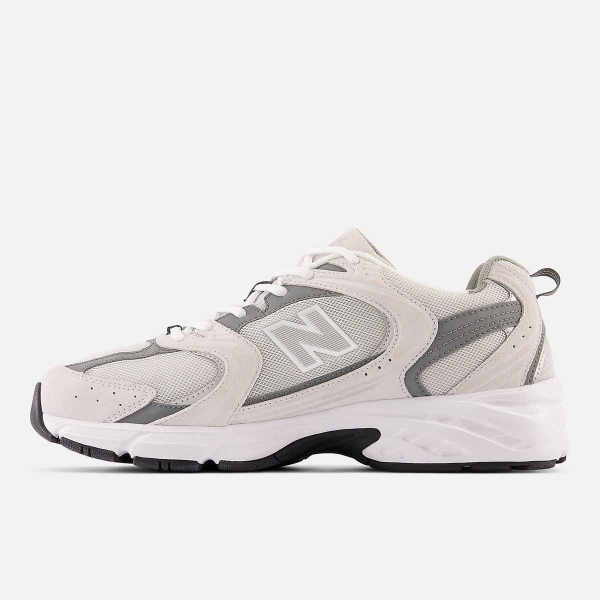 New Balance 530 — Black / White