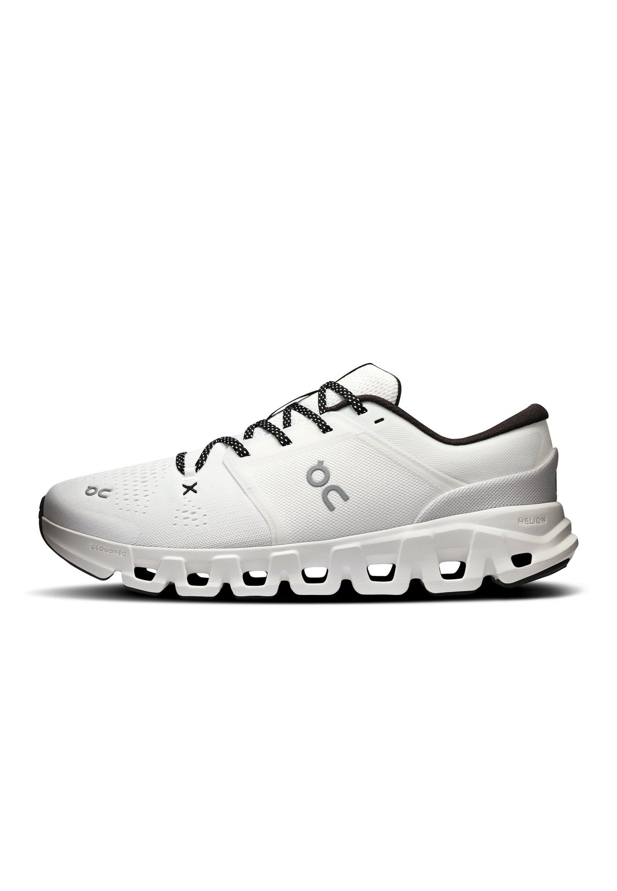 On Cloud 5 — White / Black